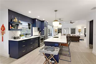 594 SW Thornhill Ln, Palm City, FL 34990 - Photo 11