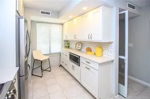 4720 NE Sandpebble Trce, Stuart, FL 34996 - Photo 5