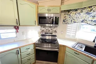 516 Nettles Blvd, Jensen Beach, FL 34957 - Photo 11