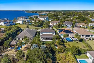 1341 NE Langford Ln, Jensen Beach, FL 34957 - Photo 89