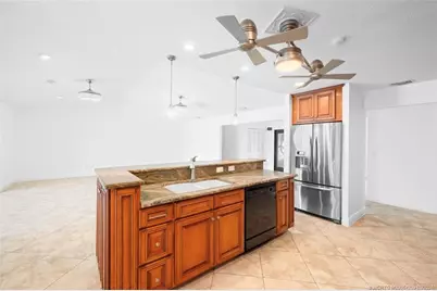 3074 NE Loquat Lane, Jensen Beach, FL 34957 - Photo 11