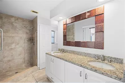 3074 NE Loquat Lane, Jensen Beach, FL 34957 - Photo 19