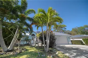 2526 SE Lily St, Port Saint Lucie, FL 34952 - Photo 7