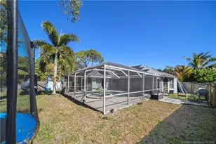 2526 SE Lily St, Port Saint Lucie, FL 34952 - Photo 13