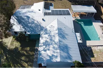 1015 Martinique Avenue, Fort Pierce, FL 34982 - Photo 3