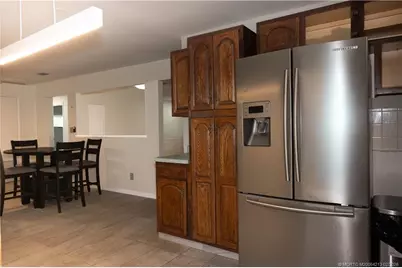 1015 Martinique Avenue, Fort Pierce, FL 34982 - Photo 11