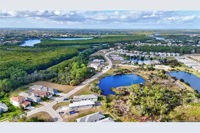 435 SE Via Sangro, Port Saint Lucie, FL 34952 - Photo 5