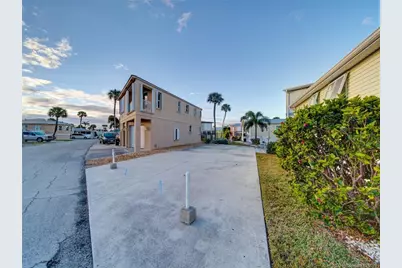 10725 S Ocean Drive #402, Jensen Beach, FL 34957 - Photo 5
