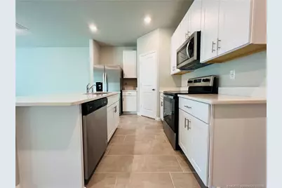 3913 Mentmore Lane, Stuart, FL 34997 - Photo 9