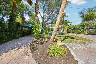 3003 SE River Terrace, Stuart, FL 34996 - Photo 31