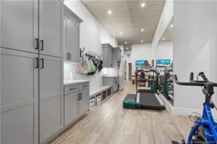 1912 NW Cove Cir, Stuart, FL 34994 - Photo 23