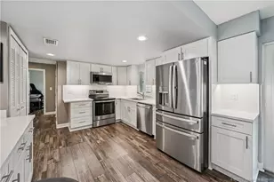 1456 NE Hilltop St, Jensen Beach, FL 34957 - Photo 7