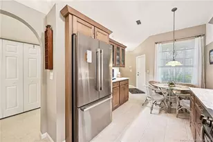 272 NW Broken Oak Trail, Jensen Beach, FL 34957 - Photo 9