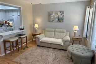 2929 SE Ocean Blvd, Stuart, FL 34996 - Photo 3