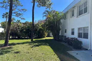 2929 SE Ocean Blvd, Stuart, FL 34996 - Photo 17