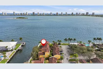 1155 Lake Shore Drive #202, West Palm Beach, FL 33403 - Photo 1
