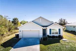 400 SW Aster Rd, Port Saint Lucie, FL 34953 - Photo 1