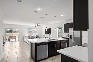 400 SW Aster Rd, Port Saint Lucie, FL 34953 - Photo 25