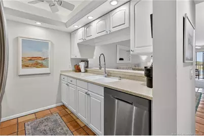 40 NE Plantation Road #403, Stuart, FL 34996 - Photo 11