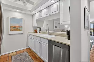 40 NE Plantation Rd, Stuart, FL 34996 - Photo 11