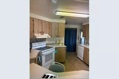 4705 SE Dogwood Terrace, Stuart, FL 34997 - Photo 5