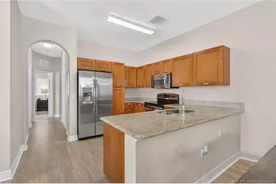 61 SE Palermo Court #204, Stuart, FL 34994 - Photo 9