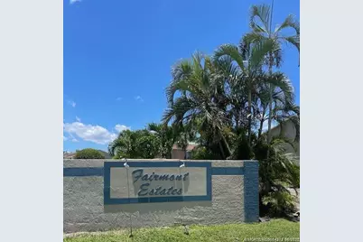 80 SW Blackburn Terrace #3, Stuart, FL 34997 - Photo 1