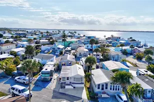 10725 S Ocean Dr, Jensen Beach, FL 34957 - Photo 27