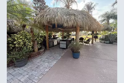 390 NW Boundary Drive, Port Saint Lucie, FL 34986 - Photo 7