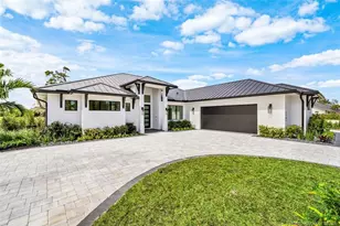 5101 SE Burning Tree Cir, Stuart, FL 34997 - Photo 9