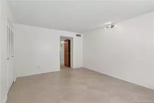 2950 SE Ocean Blvd, Stuart, FL 34996 - Photo 25