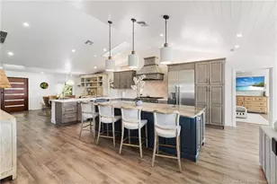 90 NW Alice St, Jensen Beach, FL 34957 - Photo 15