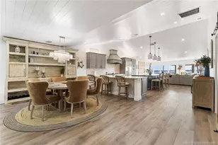 90 NW Alice St, Jensen Beach, FL 34957 - Photo 11