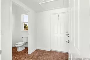 2228 NE Center Cir, Jensen Beach, FL 34957 - Photo 43
