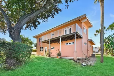 2228 NE Center Circle, Jensen Beach, FL 34957 - Photo 7