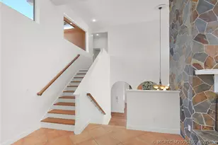 2228 NE Center Cir, Jensen Beach, FL 34957 - Photo 31