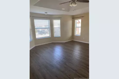 11239 SW Barton Way, Port Saint Lucie, FL 34987 - Photo 15