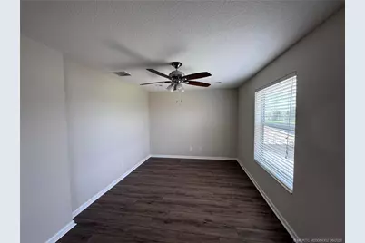 11239 SW Barton Way, Port Saint Lucie, FL 34987 - Photo 27