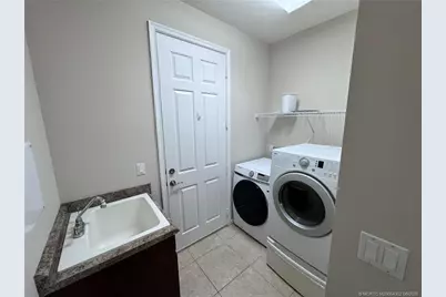 11239 SW Barton Way, Port Saint Lucie, FL 34987 - Photo 13