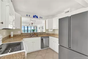 10000 S Ocean Dr, Jensen Beach, FL 34957 - Photo 17