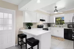 4885 SE Capstan Ave, Stuart, FL 34997 - Photo 7