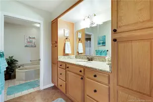 6030 SE Martinique Dr, Stuart, FL 34997 - Photo 17