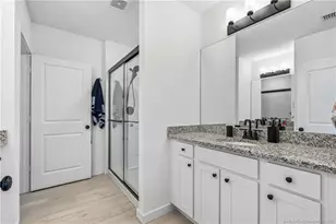 649 NE Waters Edge Ln, Port Saint Lucie, FL 34983 - Photo 17