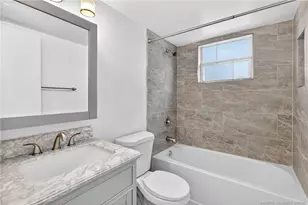 1564 SE Royal Green Cir, Port Saint Lucie, FL 34952 - Photo 21