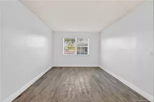 1564 SE Royal Green Cir, Port Saint Lucie, FL 34952 - Photo 13