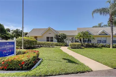 1564 SE Royal Green Circle #104, Port Saint Lucie, FL 34952 - Photo 33