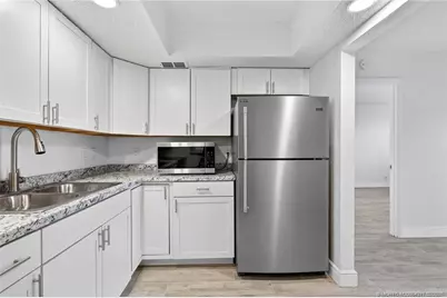 1564 SE Royal Green Circle #104, Port Saint Lucie, FL 34952 - Photo 7