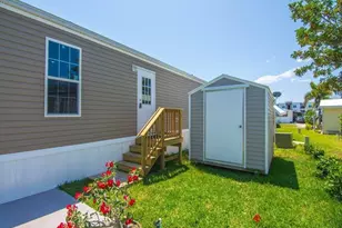 315 NE Cardinal Ln, Jensen Beach, FL 34957 - Photo 5