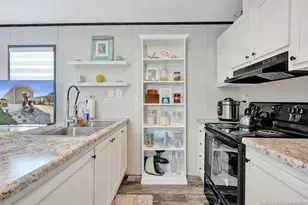 315 NE Cardinal Ln, Jensen Beach, FL 34957 - Photo 7