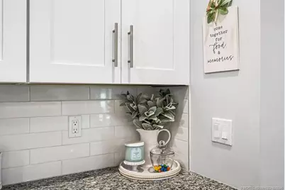 2192 SW Harrison Avenue, Port Saint Lucie, FL 34953 - Photo 15